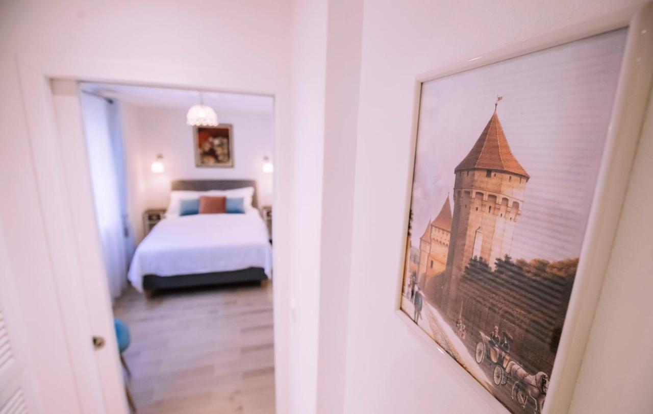 Chic Central Studio Sibiu Luaran gambar