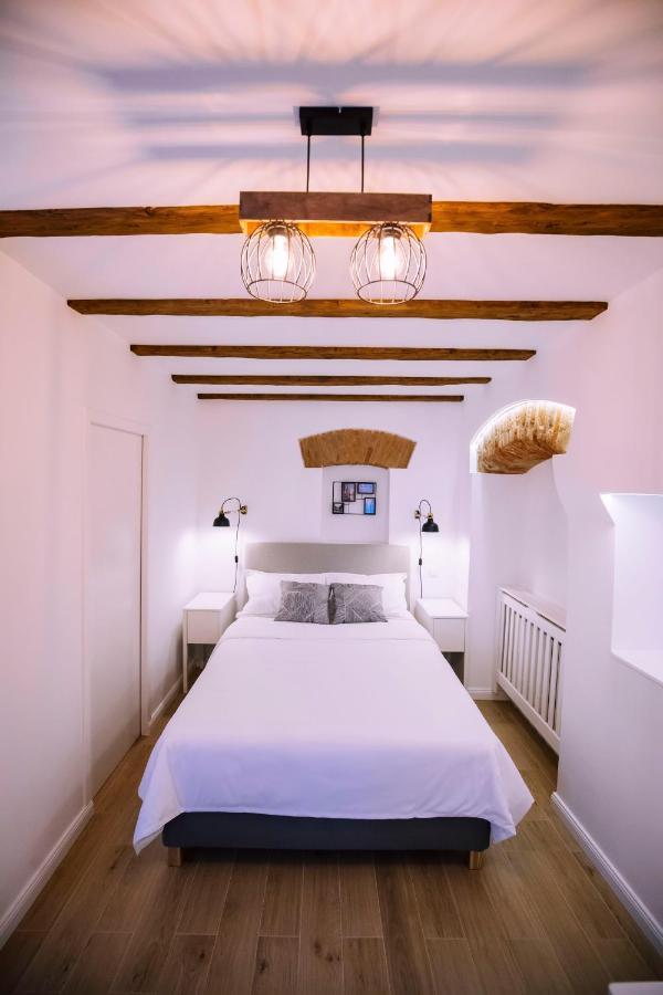 Chic Central Studio Sibiu Luaran gambar